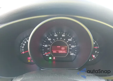 2016 Kia Soul z USA, uszkodzony, nr VIN KNDJN2A29G7391734